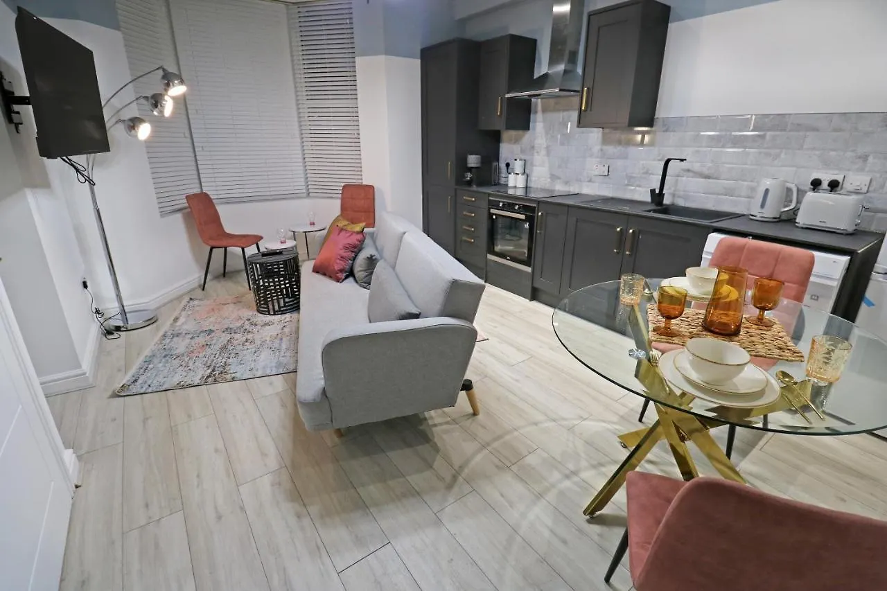 Black Pearl Stays - Saltburn Apartments